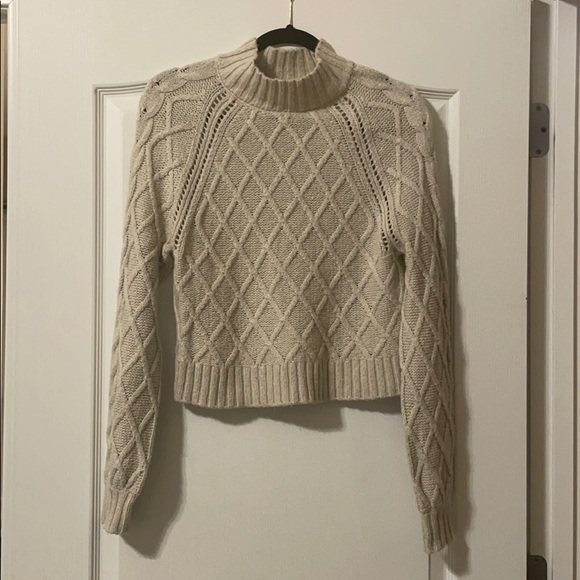 Mock neck sweater - Picture 1 of 4